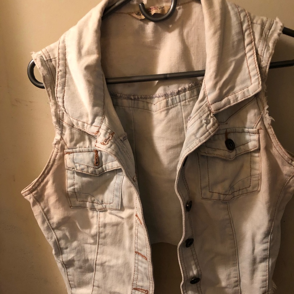 Demon vest